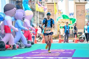 BIB: 50532
                            <button type="button" onclick="openModal(24884453)" class="btn btn-primary btn-sm float-right btn-popup" data-toggle="modal" data-target=".modal-high-quality">
                        <i class="fas fa-shopping-cart"></i> Add to Cart
                    </button>
                                            <button type="button" onclick="isThisMe(24884453, true)" class="btn btn-success btn-sm float-right btn-popup btn-isme hidden" data-toggle="tooltip" data-placement="bottom" title="นี่คือรูปของคุณใช่ไหม คลิกที่นี่เพื่อเอาเข้าอัลบั้ม">
                        <i class="fas fa-plus"></i> Add to album
                    </button>
                    <button type="button" onclick="isThisMe(24884453, false)" class="btn btn-warning btn-sm float-right btn-popup btn-isnotme hidden">
                        <i class="fas fa-ban"></i> Remove from album
                    </button>